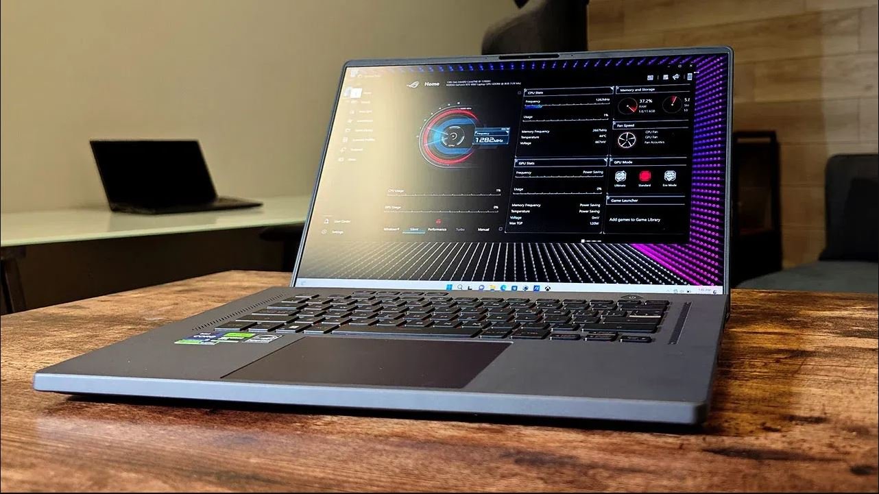 أفضل لابتوب للألعاب 2024,  Asus ROG Strix مع معالجات Intel